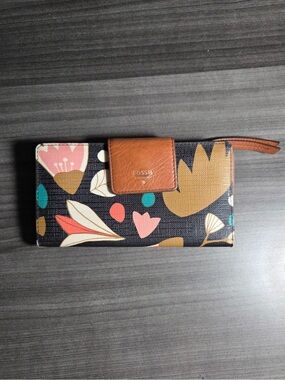 Fossil Floral Print Wallet with Brown Leather Trim